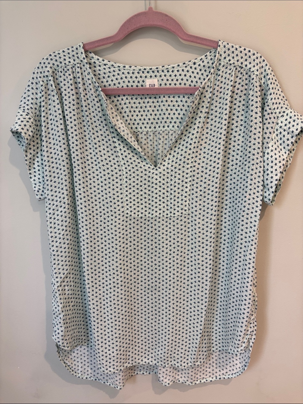 GAP Split-Neck Floral Short Sleeve Blouse Size M